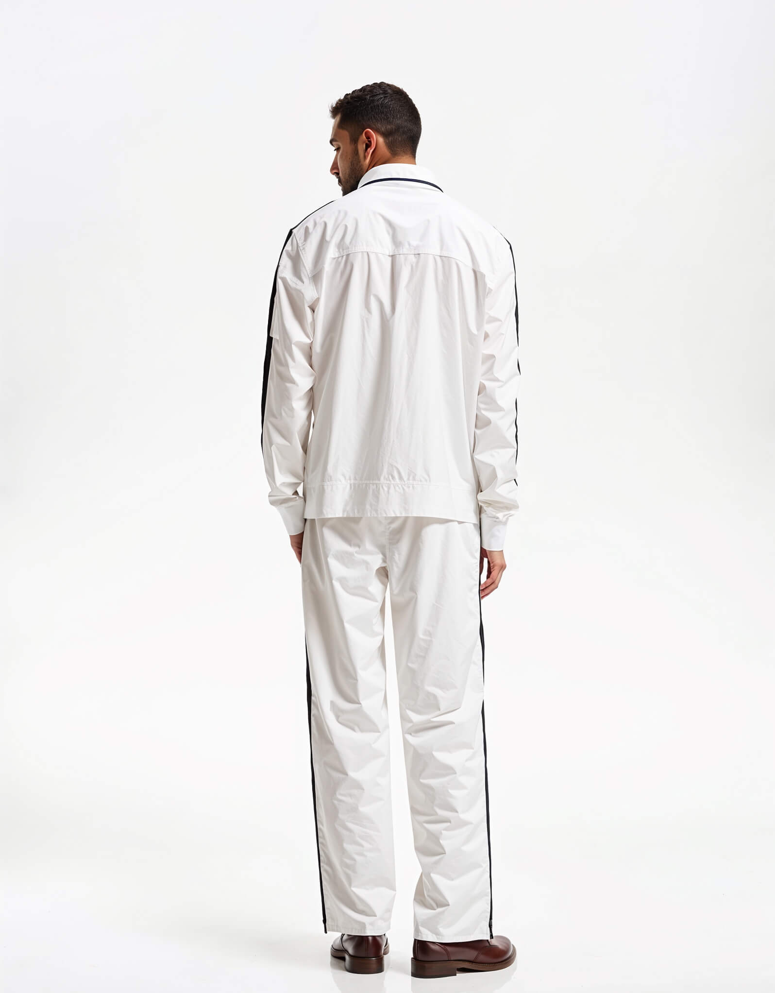 Tracksuit with Stripes