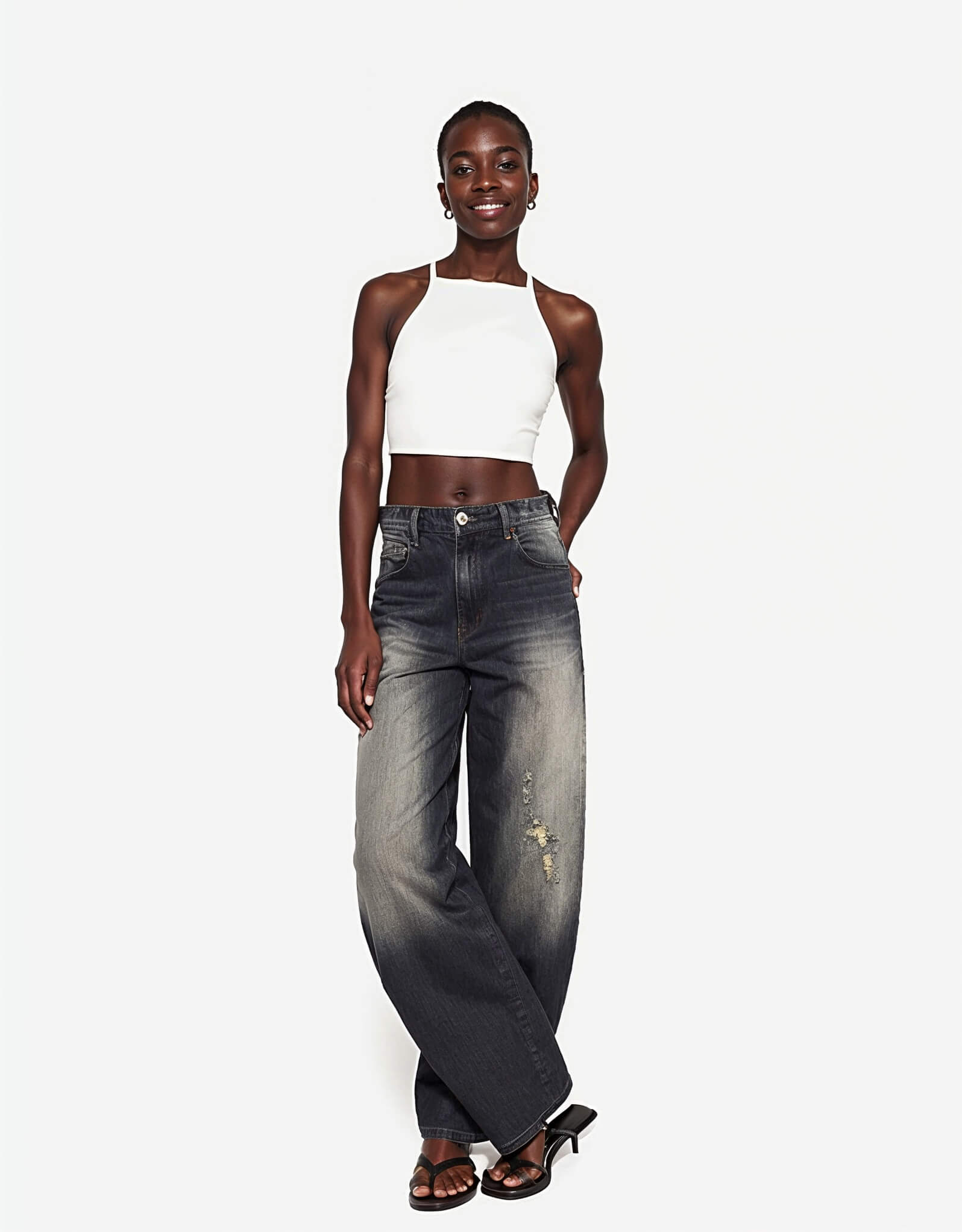 Wide-Leg Jeans in 90s Style